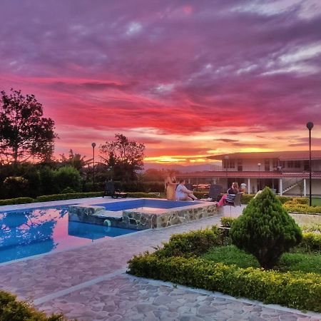 Finca Hotel Heron Кимбайя Экстерьер фото